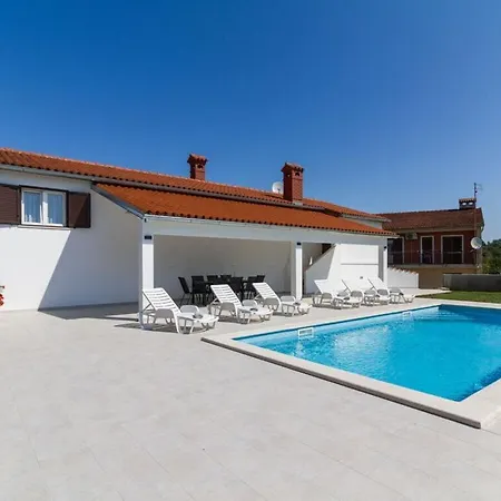 Lovely House Piljan * Svetvincenat