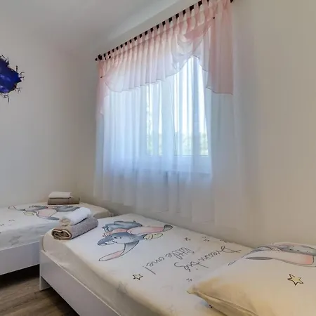 Holiday home Lovely House Piljan